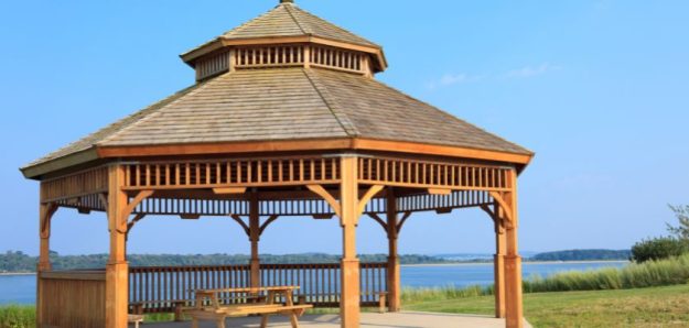 Pergolas vs Gazebos Pergolas vs Gazebos
