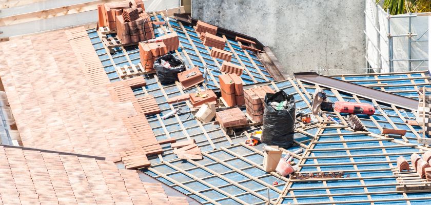 The Impact of Weather on Roof Replacement
